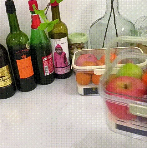 上山露營帶食物最怕壓壞、漏出來。⛺️手提保鮮盒，食品級密封防漏，大容量裝水果、肉片、便當都好用。可移動手提設計，掛在背包就走。戶外神器，春遊必帶🔥今天下單現折，手慢等明年💥 - 5